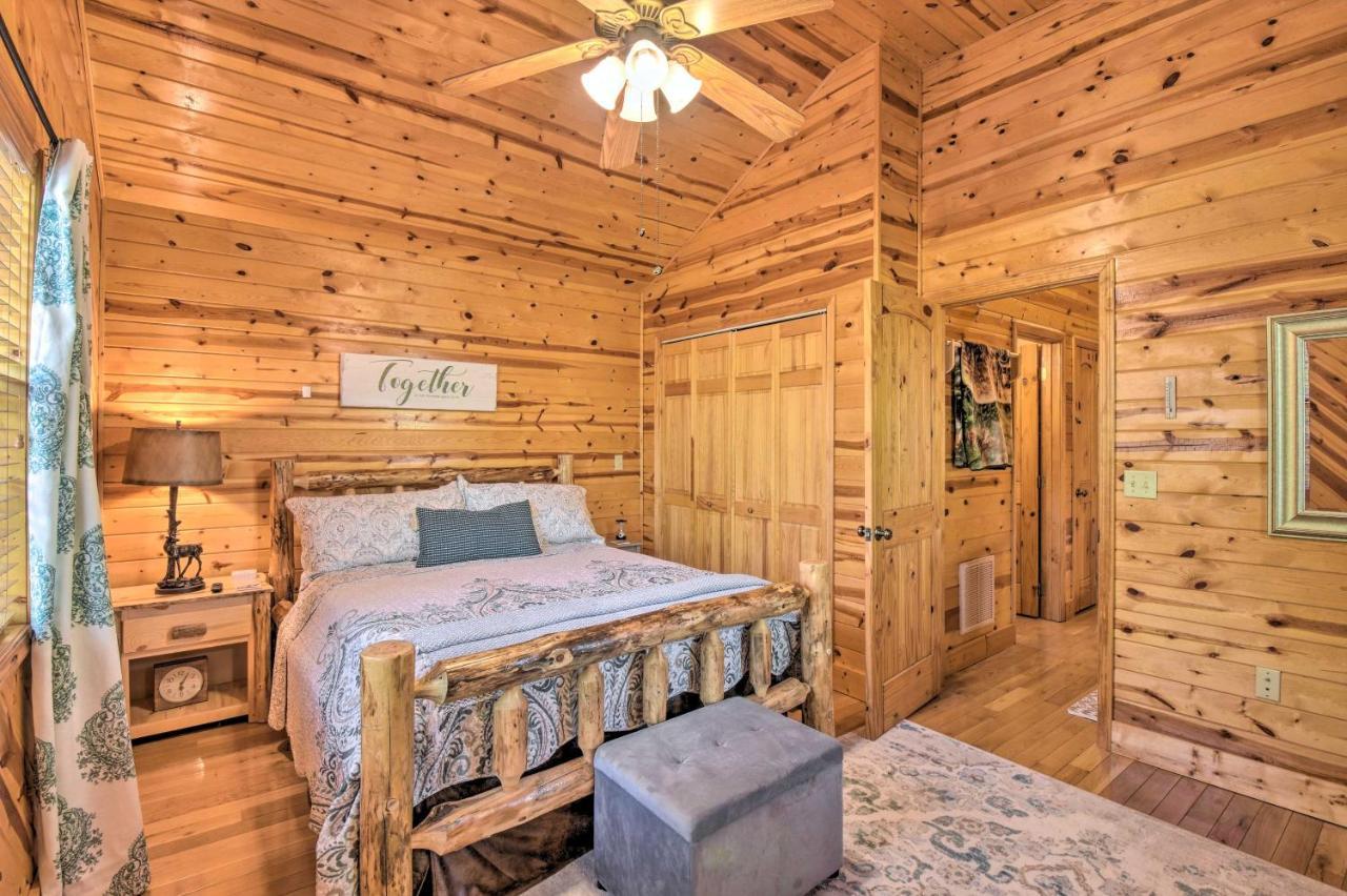 Cozy Hiawassee Cabin With Fire Pit And Mtn Views! Экстерьер фото