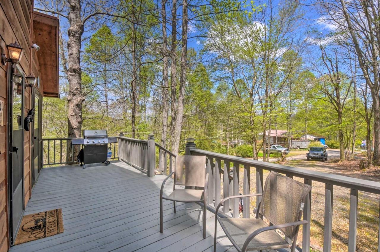 Cozy Hiawassee Cabin With Fire Pit And Mtn Views! Экстерьер фото